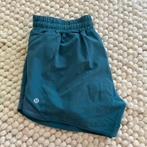 Cute Lululemon Outfits, Cute Running Outfit, Lululemon Outfit, Lulu Lemon Shorts, Lulu Shorts, Lululemon Outfits, Cute Nike Outfits, Cute Pants, Lululemon Shorts