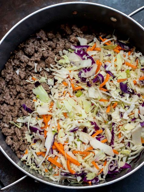 Egg Roll Stir Fry, Keto Egg Roll, Egg Roll Bowl, Eggroll In A Bowl, Egg Roll In A Bowl, Low Carb Lunch, Coleslaw Mix, Cabbage Rolls, Protein Recipes