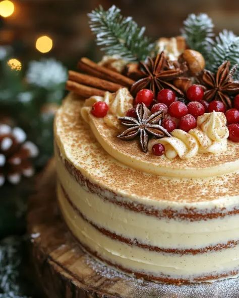 Spiced Christmas Cake, Orange Spice Cake, Holiday Cakes Christmas, Eggnog Buttercream, Homemade Christmas Cake, Holiday Cake Recipes, Eggnog Dessert, Holiday Desserts Christmas, Christmas Cakes Easy