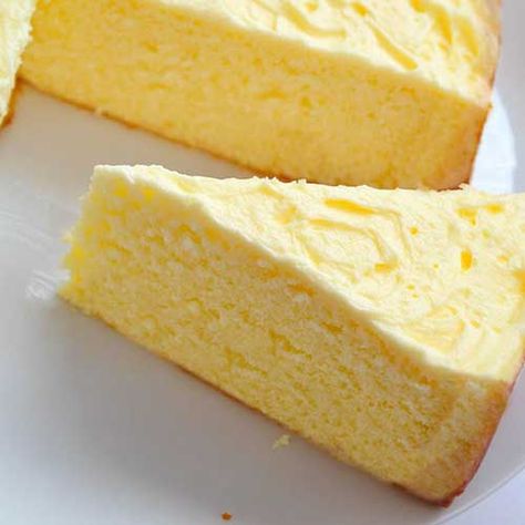 Carnivore Lemon Ricotta Cake - KetoAndEat Keto Ricotta Cheesecake, Carnivore Cake, Carnivore Dessert, Carnivore Desserts, Desserts Easy Recipes, Lemon Ricotta Cake Recipes, Bariatric Snacks, Ricotta Cake Recipes, Caveman Diet Recipes