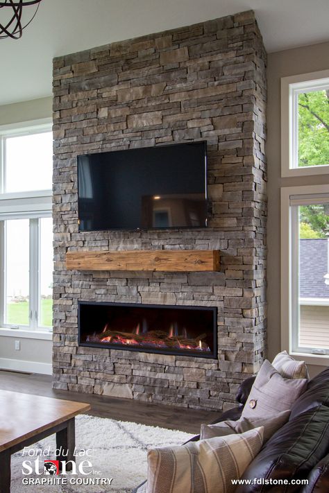 Graphite Country - Residential Fireplace 2 - Fond du Lac Natural Stone Stone Fireplace With Wood Mantle And Tv, Stone Gas Fireplace Ideas, Fireplace Wall Stone, Stone Fireplace With Tv, Tv Camino, Veneer Fireplace, Stone Veneer Fireplace, Fireplace Feature, Stone Fireplace Designs