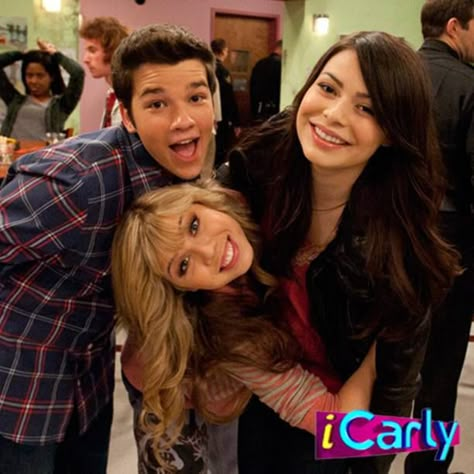 Icarly Cast, Jerry Trainor, Jannette Mccurdy, Old Nickelodeon, Icarly Victorious, Sam Puckett, Freddie Spencer, Icarly And Victorious, Nathan Kress