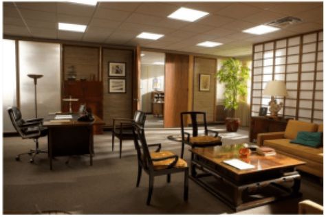 AMC's Mad Men - Sterling Cooper's Office Home Office Men Modern, Mad Men Interior Design, Mad Men Interior, Mad Men Office, Mad Men Don, Film Set Design, Mad Men Decor, Mad Men Don Draper, Mcm Office