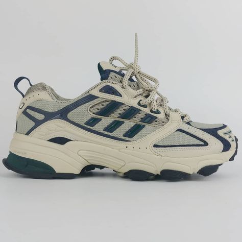 Adidas Triax Shoes Vintage Streetwear street style Funky Shoes, Dad Shoes, Aesthetic Shoes, Shoe Inspo, Swag Shoes, Sneakers Men Fashion, Pretty Shoes, Dream Shoes, Sock Shoes