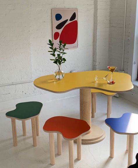 Playful Furniture, Modern Table Design, Unique Stools, Apartment Deco, Nyc Instagram, Living Room Decor Inspiration, Eclectic Furniture, Play Furniture, Creative Furniture