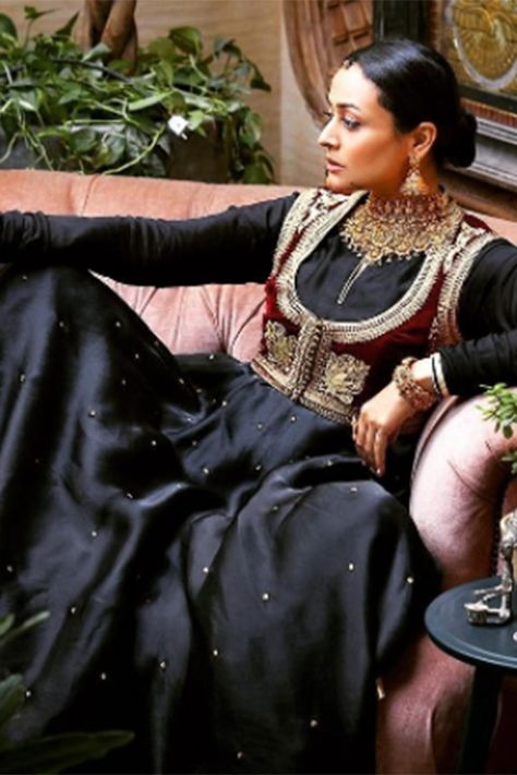 Shop for Rohit Bal Black Cotton Silk Velvet Jacket And Chanderi Anarkali Set for Women Online at Aza Fashions Rohit Bal Anarkali, Black Angrakha Anarkali, Jacket Anarkali Dresses, Short Suit Outfit Women, Velvet Outfits For Women, Anarkali With Jacket, Velvet Jacket Outfit, Chanderi Anarkali, Velvet Anarkali