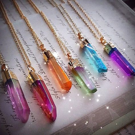 Aura Quartz necklaces available now at www.wildwitchcrystals.com Follow on Instagram @wildwitchcrystals Earth Crystals, Rose Aura Quartz, Grandmother Jewelry, Inexpensive Jewelry, Metaphysical Jewelry, Raw Stone Necklace, Aura Quartz Crystal, Lapis Lazuli Crystal, Arrowhead Necklace