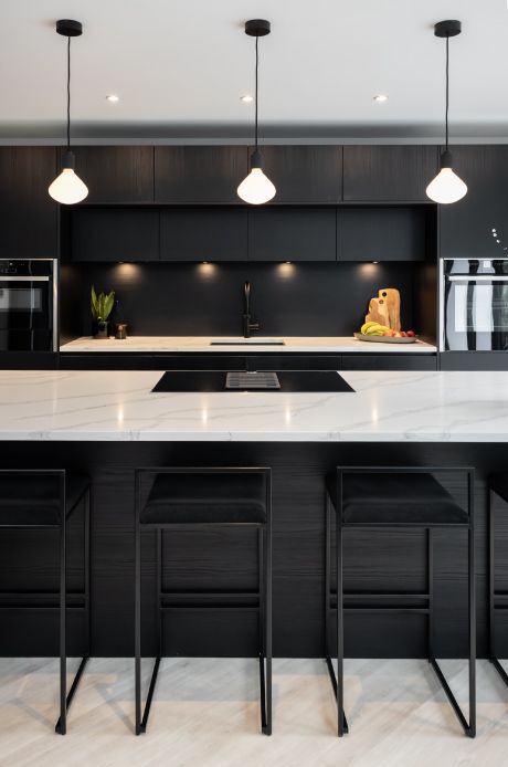 Monochrome Style Kitchen | Classic Combination Black and White Kitchen | Kitchen Design Centre Kitchen Design Centre, Modern Black Kitchen, Cozy Boho, Black Kitchen Cabinets, Modern Kitchen Interiors, Renovation Design, House Design Kitchen, Luxury Kitchen Design, Modern Kitchen Design Luxury