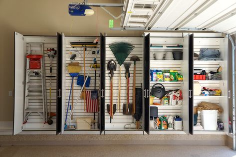 Carport With Storage, Industrial Garage, Garage Inspiration, Garage Wall Storage, Plan Garage, Garage Storage Inspiration, Garage Design Interior, Diy Garage Storage Cabinets, Garage Organizing