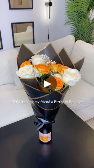 Wrap A Bouquet In Paper, Wrap A Bouquet, Wet Foam, Champagne Flowers, Party Themes Ideas, Champagne Gift, Money Bouquet, Easy Paper Flowers, Birthday Bouquet