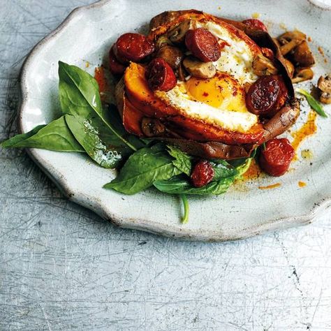 Recipes With Chorizo, Baked Sweet Potato Recipes, Sweet Potato Chorizo, Potato Chorizo, Egg House, Food Diet Recipes, Tom Kerridge, Fast 800, Superfood Recipes