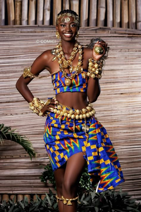 Ghana Independence, Ghana Culture, Hebrew Women, Afro Dance, African Princess, Traditional African Clothing, African Dance, African Royalty, Culture Day