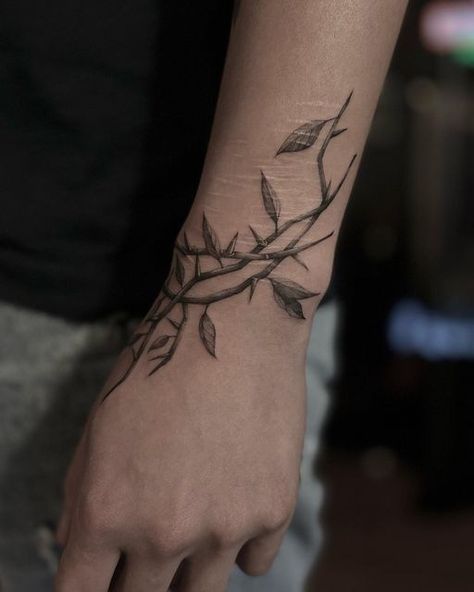 Vines Tattoos For Women, Thorn Vine Tattoos For Women, Blackthorn Tattoo, Thorn Tattoo For Women, Necronomicon Tattoo, Arm Wrap Tattoo, Wrap Around Wrist Tattoos, Tattoo Kids, Thorn Tattoo