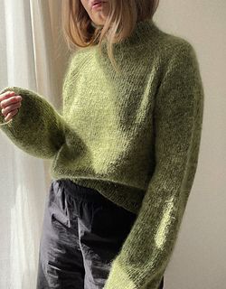 Modern Knitting Patterns, Modern Knitting, Raglan Sweater, Mohair Sweater, Sweater Knitting Patterns, Stockinette Stitch, Sweater Pattern, Mode Inspiration, Knitting Ideas