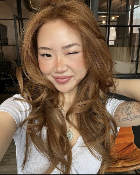 Honey Milk Tea Brown Hair, Gold Skin Tone Hair Color, Ginger On Asian Hair, Milk Tea Ginger Hair, Chestnut Orange Hair, Light Honey Hair Color, Hair Color For Medium Neutral Skin Tone, Sparkling Amber Hair, Brown Hair Dyed Ginger