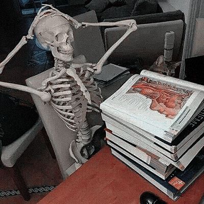 Skeleton Pics, Silly Skeleton, Funny Skeleton, Funny Profile, Funny Profile Pictures, Funny Reaction Pictures, Cartoon Profile Pics, A Doctor, Quick Jokes