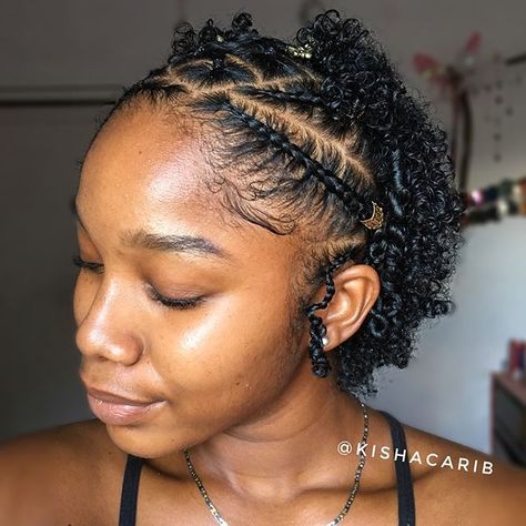 Half Cornrows, Short Hair Twist Styles, Side Cornrows, Cabello Afro Natural, Short Natural Curly Hair, Twa Hairstyles, Braiding Styles, Quick Natural Hair Styles, Single Braids