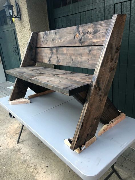 Wood Bench Outdoor, Diy Wood Bench, Simple Benches, Porch Bench, Diy Bench Outdoor, Outdoor Benches, Bench Outdoor, Rustic Bench, Bench Ideas