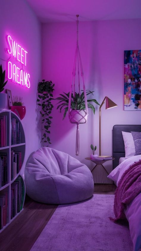 Purple Room Decor Aesthetic, Baddie Home Decor, Colorful Apartment Aesthetic Bedroom, Extra Bedroom Ideas What To Do With, Apartment Inspo Bedroom, College House Aesthetic, Vibey Bedroom Ideas, Room Ideas Purple, Vibey Bedroom