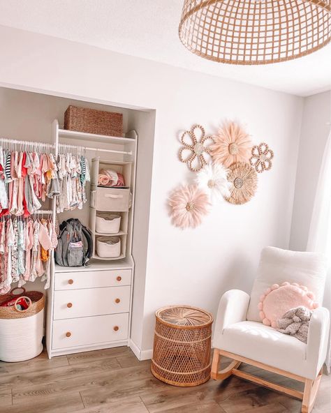 Pink And Grey Boho Nursery, Simple Boho Nursery Ideas, Boho Changing Table Ideas, Boho Gold Nursery, Boho Infant Room, Boho Farmhouse Nursery Neutral, Rattan Wall Shelf Nursery, Boho Simple Nursery, Boho Nursery Closet