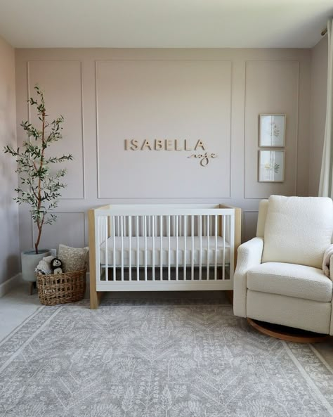 9 Trending Nursery Color Palette for 2024 (You’ll love!) – Cozy Nursery Cozy Baby Room, Girl Nursery Themes, Baby Nursery Inspiration, Room Neutral, Baby Room Neutral, Baby Room Themes, Nursery Closet