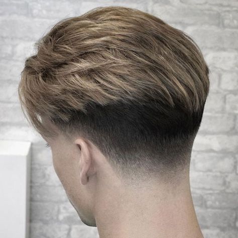 Fade Haircuts For Men, Undercut Hairstyles Women, Short Undercut, Mens Haircuts Short Hair, Undercut Hairstyle, Beard Art, Low Fade Haircut, Low Taper, Gents Hair Style