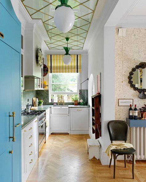 Beata Heuman on Instagram: “My kitchen, photographed recently by @simonbrownphotography . The galley was created when we did the extension (kitchen was originally on…” Wall With Artwork, Scandinavian Maximalism, Maximalist Rooms, Nice Kitchens, Mark And Amy, British Interior Design, Beata Heuman, Ceiling Solutions, Sweden House