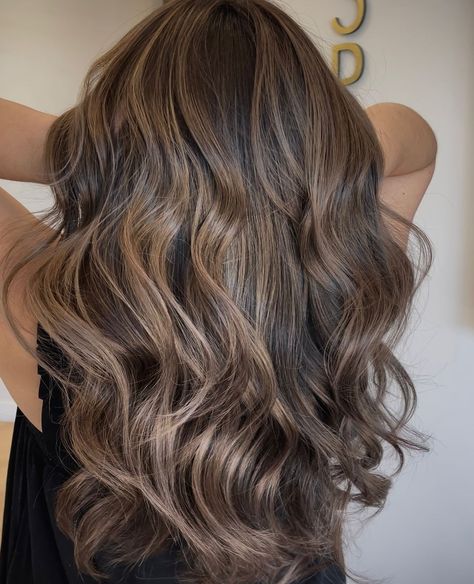 Ashy Brown Hair Balayage, Bronde Balayage Hair, Dimensional Bronde, Fall Bronde Balayage, Medium Length Brown Hair, Balayage Hair Ideas, Beige Highlights, Balayage Ideas, Season Change