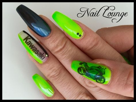 Moto Nails Design, Kawasaki Green Nails, Kawasaki Nails, Moto Nails, Bike Nails, Ninja Nails, Nail Falling Off, Summer Nail Art Designs, Cute Halloween Nails