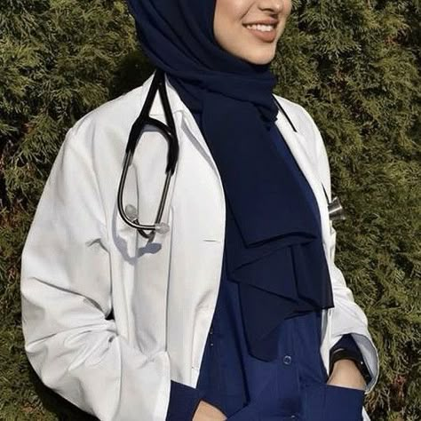 Dental Aesthetic, Medical Student Motivation, Doctor Outfit, Med School Motivation, Nurse Aesthetic, Medical Wallpaper, Medical School Motivation, Medical School Inspiration, Med Student