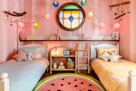 Live like Bluey for the weekend: Iconic Heeler home listed on Airbnb Bluey And Bingo, Mid Century Aesthetic, Big Girl Rooms, Bedroom Themes, Girl's Room, Girl Room, For Real, Girls Bedroom, Renting A House