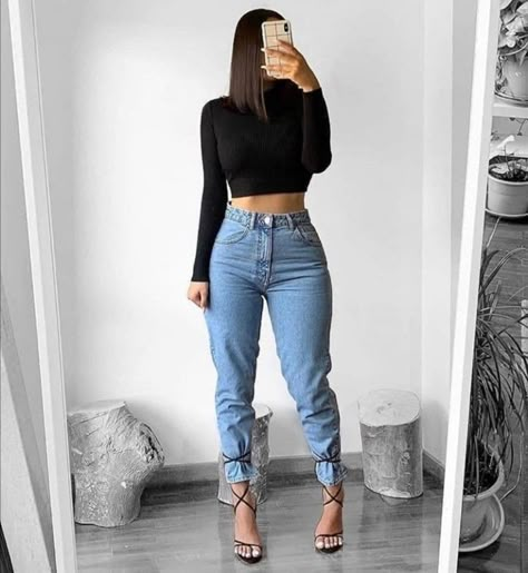 Casual Bar Outfits, Bar Outfits, Causual Outfits, Looks Chic, Waist Jeans, Looks Style, Fashion Mode, Winter Fashion Outfits, Outfits Casuales