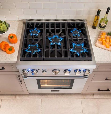 Kitchen Stove Ideas, Appliance Organization, Stove With Griddle, Appliances Organization, Modern Oven, Thermador Kitchen, Gas Stove With Oven, 36 Inch Gas Range, Stove With Oven