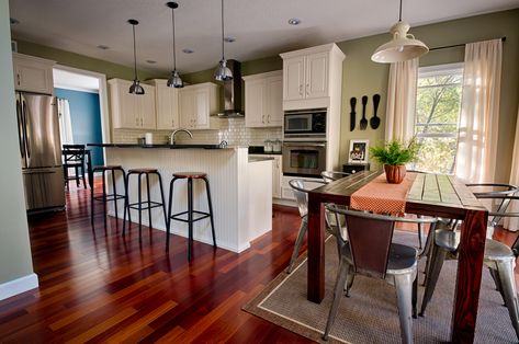 Cherry Wood Kitchen Cabinets, Cherry Wood Kitchens, Cherry Wood Floors, Kitchen Layouts With Island, Cherry Floors, Light Wood Kitchens, Wood Floor Kitchen, Kitchen Table Wood, Wood Backsplash