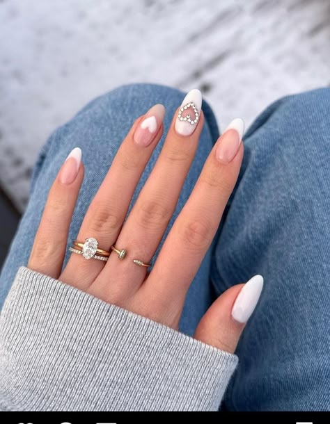 Nail Ideas For School, Nail Ideas For Vacation, Nails Red Valentines, Famous Nails, Art Nails Design, Nail Art Cute, Short Nails Gel, Cute Nails Short, Nails Valentines Day