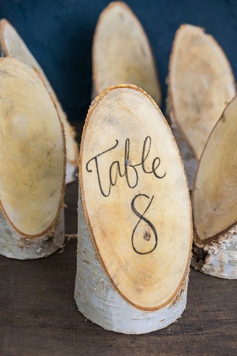 Rustic Wedding Decorations, Winter Wedding Decorations, Stella York, בר מצווה, Forest Wedding, Wedding Table Numbers, Rustic Wedding Decor, Diy Wedding Decorations, Wood Slices