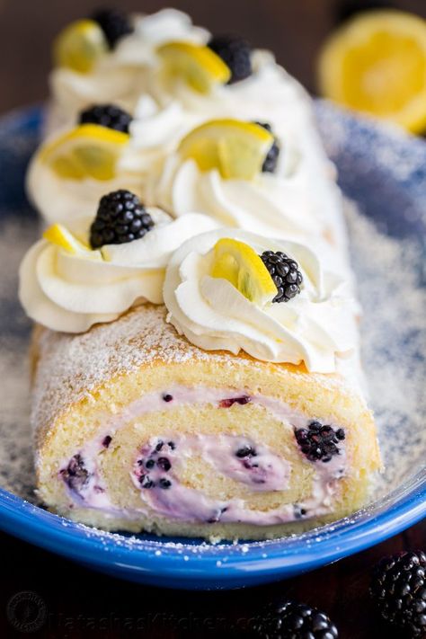 Blackberry Lemon Cake Roll (Swiss Roll) VIDEO - NatashasKitchen.com Lemon Roll Cake Recipe, Lemon Cake Roll, Lemon Swiss Roll, Swiss Roll Cakes, Jelly Roll Cake, Blackberry Lemon, Blackberry Cake, Swiss Roll Cake, Cake Roll Recipes