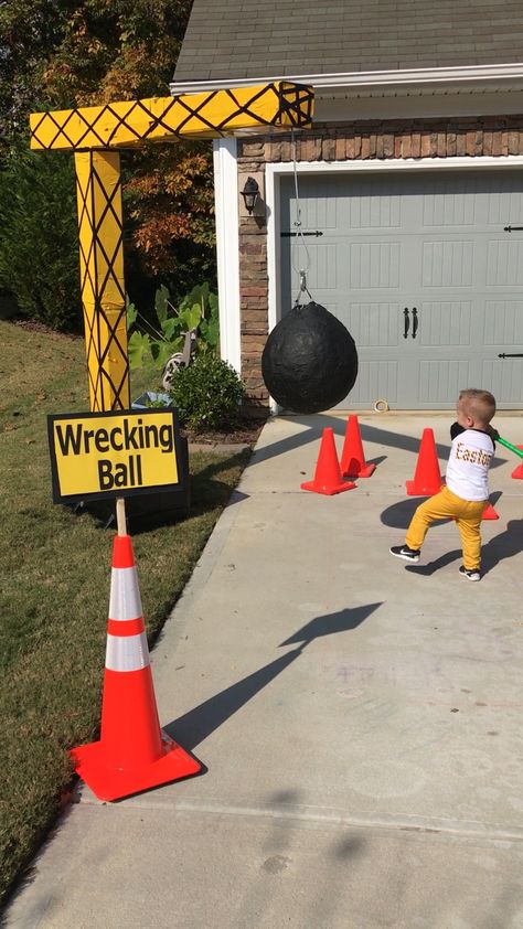 Construction Birthday Party Food, Construction Theme Birthday, Construction Theme Birthday Party, Construction Theme Party, Construction Birthday Party, Boy Birthday Party Themes, Third Birthday Party, 2nd Birthday Party Themes, Construction Birthday Parties