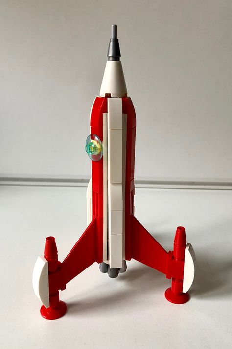 Lego Rocket, Recycled Robots, Recycled Robot, Retro Rocket, Retro Robot, Space Ideas, Lego Ideas, New Stuff, In Space