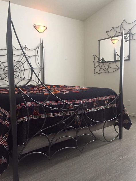 Spider Webs: Spider Web Bed Frame. Goth Asethic Bedroom, Gothic Vanity, Gothic Decor Bedroom, Gothic Bedroom, Gothic Furniture, Dark Home Decor, Goth Home Decor, Spider Webs, Iron Bed