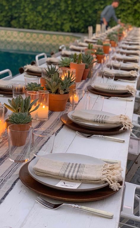 Succulent Beach Wedding, Salsa Bowls For Party, Fiesta Rehearsal Dinner Table Decor, Desert Wedding Table Setting, Boho Western Rehearsal Dinner, Modern Mexican Tablescape, Desert Prom Theme, Desert Theme Centerpiece, Desert Wedding Centerpieces