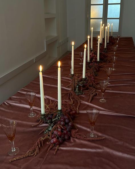 Setting the table in rich wine hues – where elegance meets warmth! 🍇 Styled by @omergilony #tablesetting #tablesettingideas… | Instagram Dinner Outing, Dramatic Table, 30 Flirty And Thriving, Autumn Tablescapes, Bday Dinner, Skincare Guide, Holiday Hosting, Birthday Dinner Party, Chic Autumn