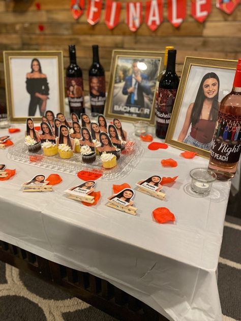 Everything bachelor to kick off the finale! Bachelor Show Party Ideas, Bachelor Tv Show Party Ideas, The Bachelor Themed Party, The Bachelor Watch Party, Bachelor Watch Party, Bachelor Party Themes, Bachelor Night, Sisterhood Events, Rosé Theme