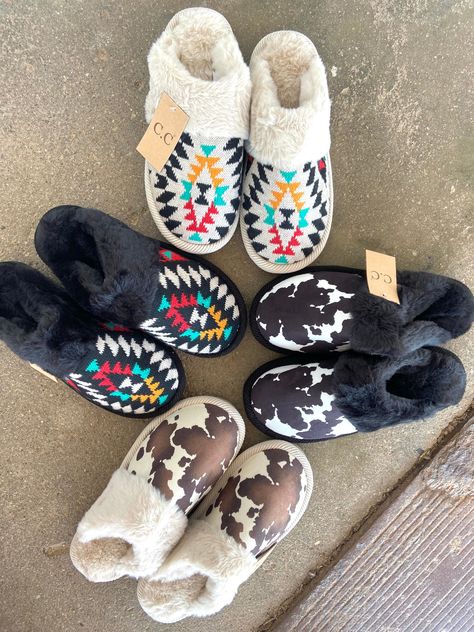 Western Slippers C.C. - Deer Creek Mercantile Western Christmas Gifts For Women, Western Stocking Stuffers, Western Slippers, Southern Fits, Cute House Shoes, Western Christmas Gifts, Western Gift Ideas, Hunting Wallpaper, Cow Shirts