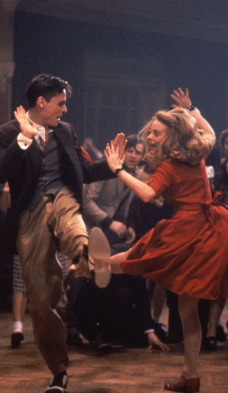 Dancing Reference, Robert Sean Leonard, Sean Leonard, Dance Aesthetic, Swing Dancing, Photographie Portrait Inspiration, People Dancing, Dead Poets Society, Human Poses Reference