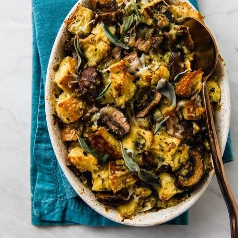 Savory Bread Pudding with Leeks, Mushrooms and Gruyere - The Little Ferraro Kitchen Thanksgiving Bread Pudding, Leek Bread Pudding, Thanksgiving Feast Ideas, Leek Bread, Savory Donuts Recipe, Mushroom Bread Pudding, Mushroom Bread, Traditional Stuffing, Savory Bread Pudding