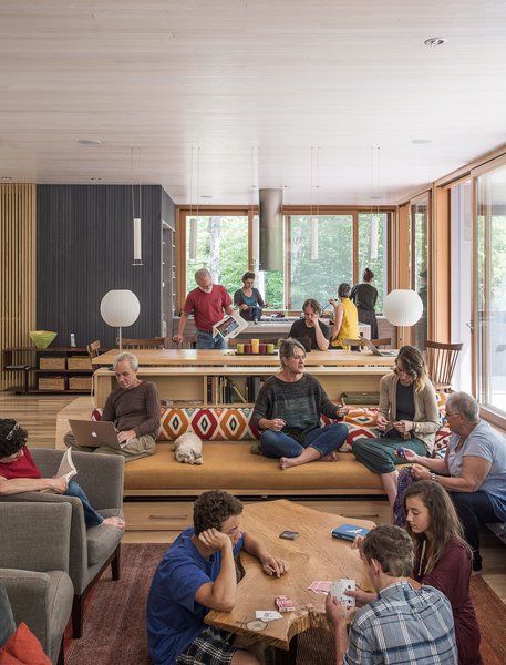 Dwell - It Took a Whole Family to Build This House Communal Kitchen, Hostels Design, Co Housing, Community Housing, Community Living, Common Room, Community Space, Family Hotel, Pool Beach