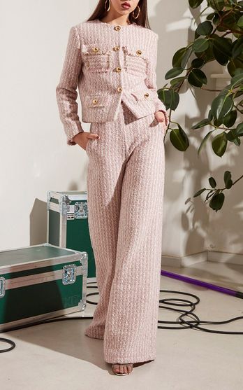 Tweed Outfits, Tweed Fashion, Tweed Outfit, Stile Hijab, Mode Chanel, Woman Suit Fashion, Classy Work Outfits, Looks Chic, Fancy Outfits