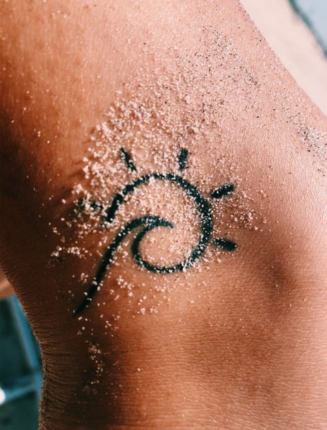 Vsco Quotes, Tattoo Sonne, Surf Tattoo, Tattoo Diy, Design Portrait, Inspiration Tattoos, Cat Tattoos, Disney Tattoo, Sun Tattoos