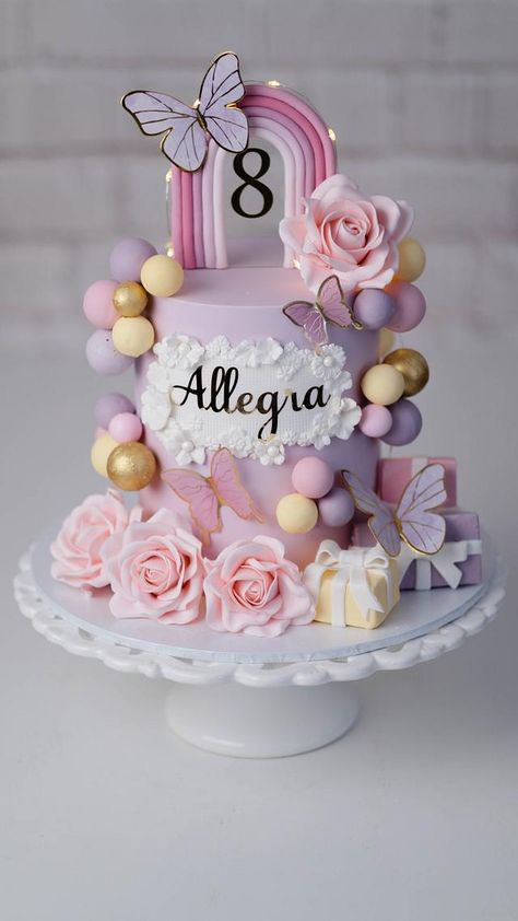 8 Yaş Doğum Günü Pastası, Cake Design 2023, Rainbow Cake Designs, Unique Birthday Cake Ideas, Rainbow Theme Cake, Butterfly Cake Ideas, Rainbow Themed Cake, Butterfly Theme Cake, Unicorn Rainbow Cake